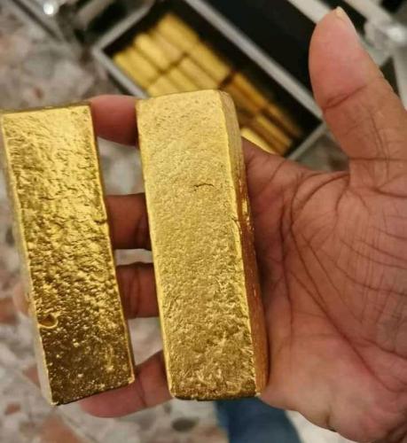 We are gold collectors from the African subr - Imagen 1